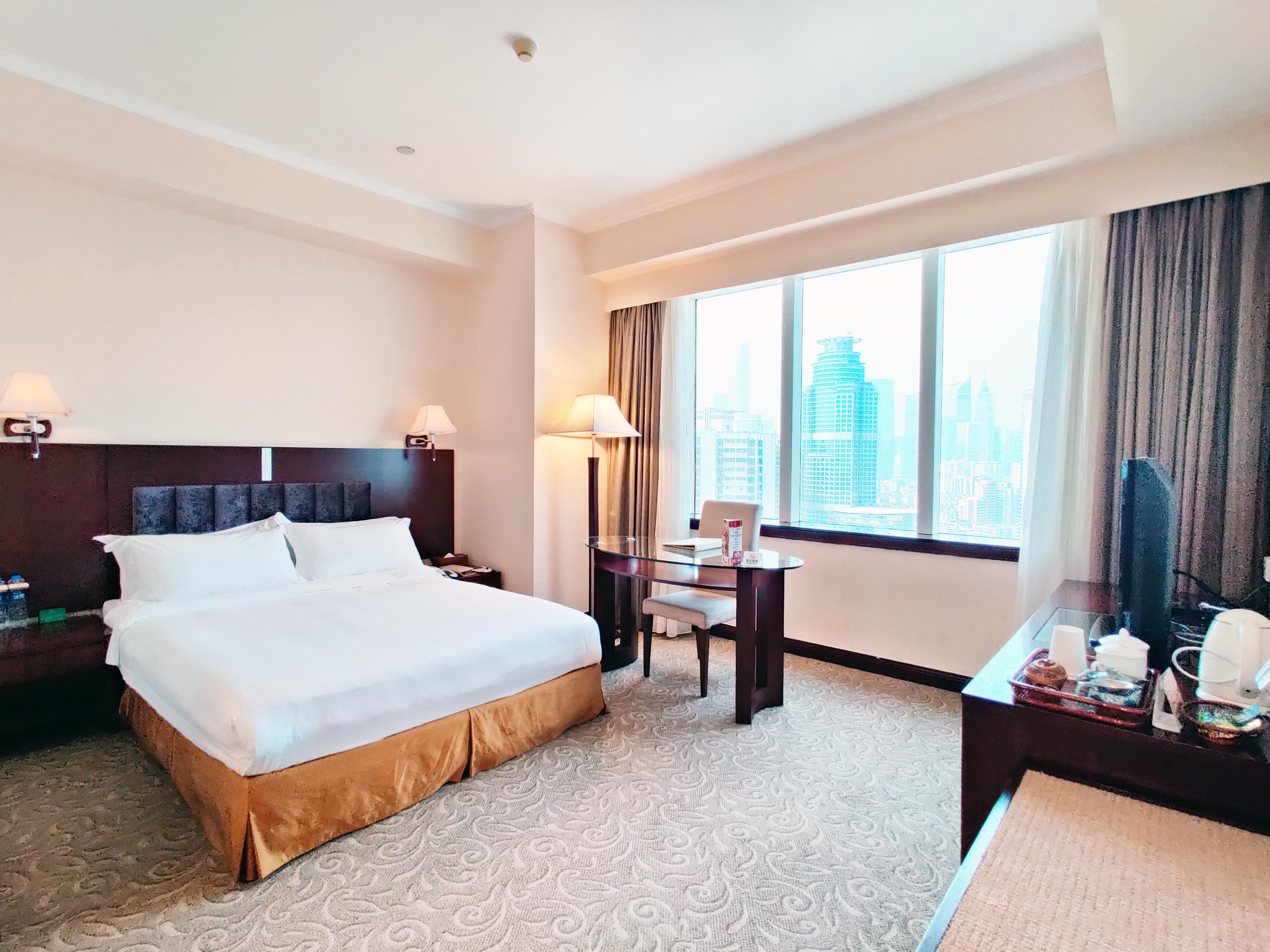 Majestic Hotel Гуанчжоу Экстерьер фото